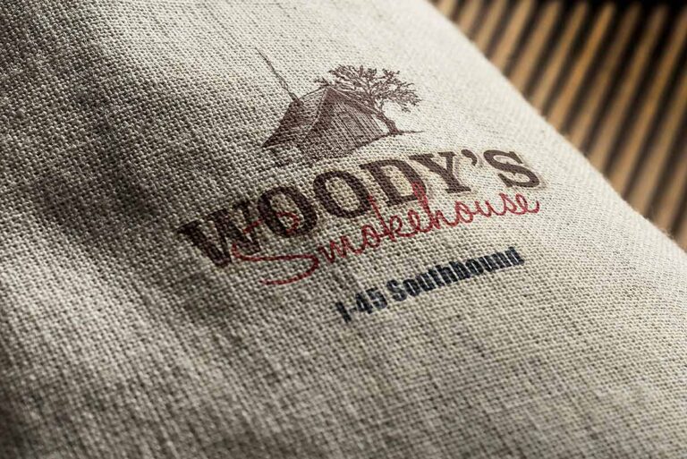 logo-woodys-1